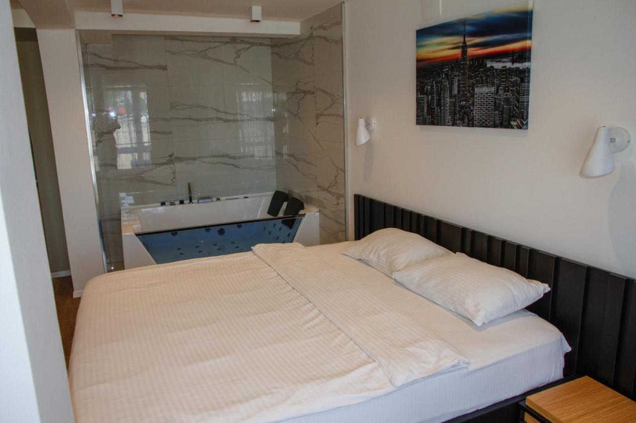 Swiss Apartments Prishtina Pristina Buitenkant foto