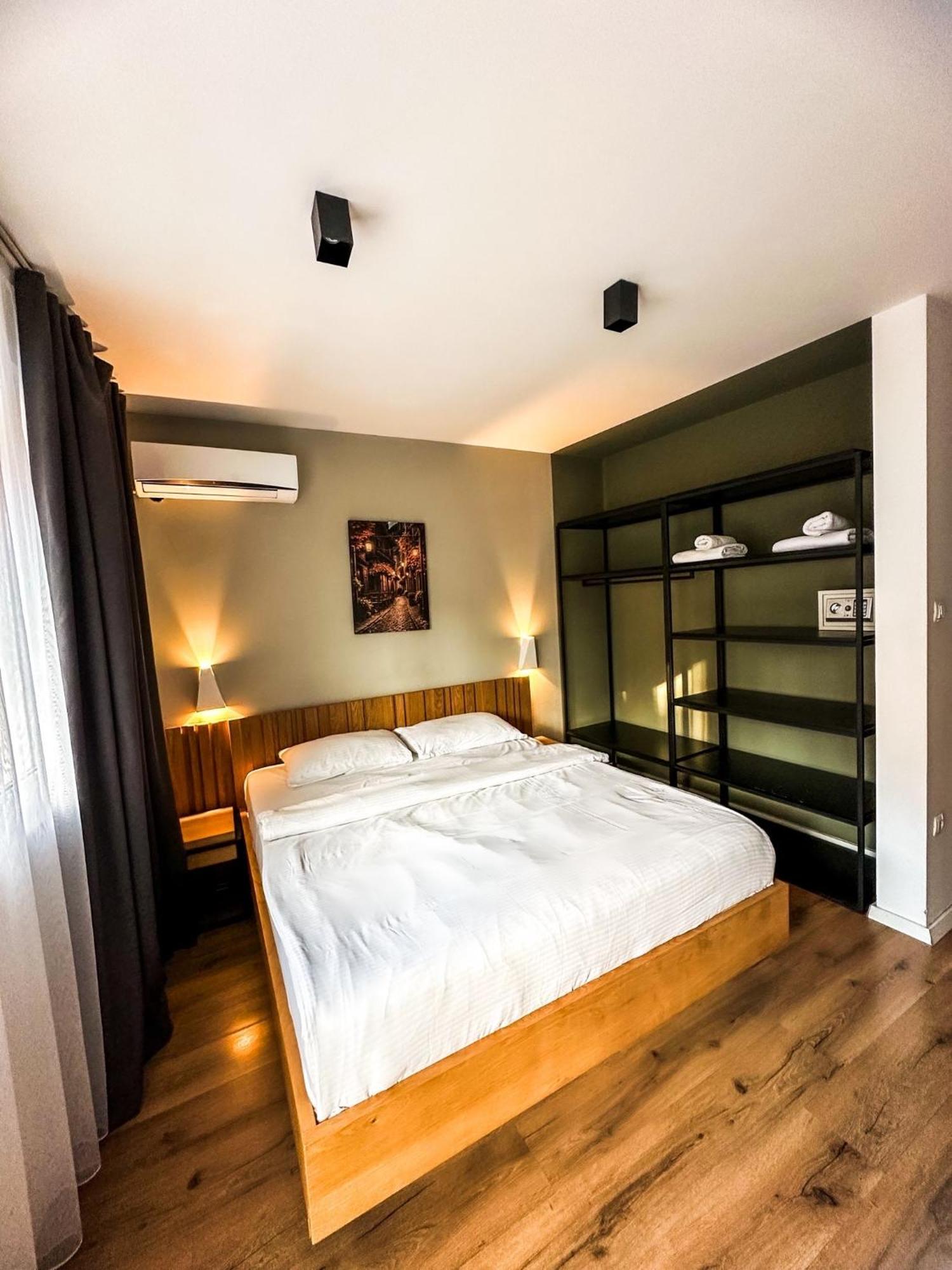 Swiss Apartments Prishtina Pristina Buitenkant foto